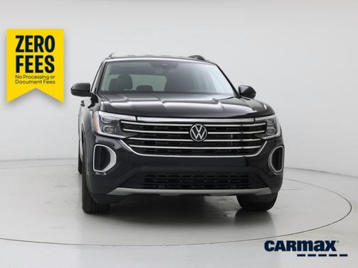 Black 2024 Volkswagen Atlas SE w/Tech