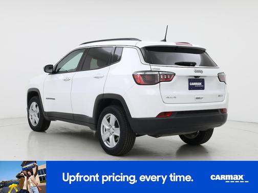 White 2022 Jeep Compass Latitude
