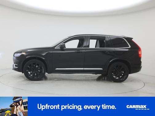 2022 Volvo XC90 Recharge Plug-In Hybrid T8 Inscription Expression