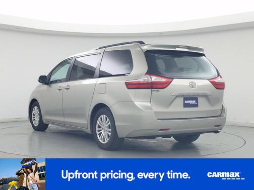 Gold 2015 Toyota Sienna XLE Premium