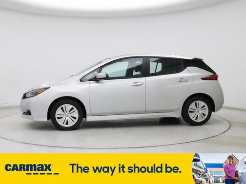 2025 Nissan Leaf S