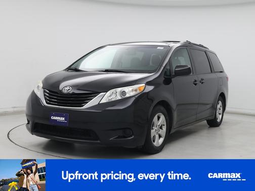 2016 Toyota Sienna LE