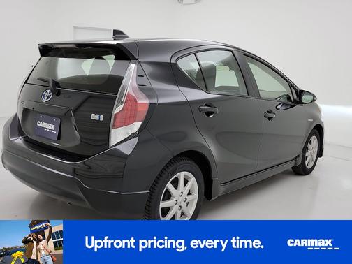 2017 Toyota Prius c One