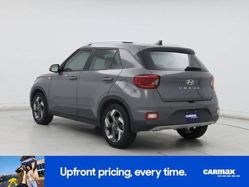 2022 Hyundai VENUE SEL