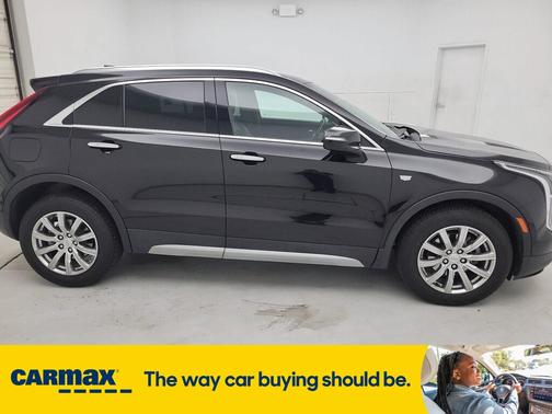 2023 Cadillac XT4 Premium Luxury