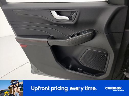 Gray 2025 Ford Escape ST-Line Select