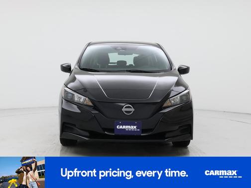 Black 2024 Nissan Leaf S
