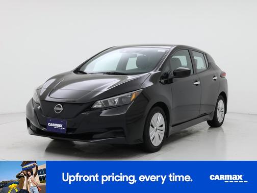 Black 2024 Nissan Leaf S