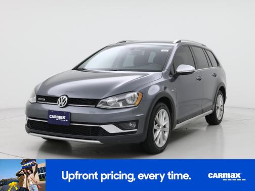 Gray 2017 Volkswagen Golf Alltrack SE