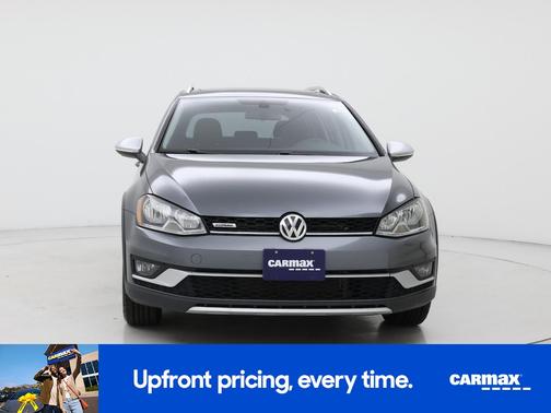 Gray 2017 Volkswagen Golf Alltrack SE