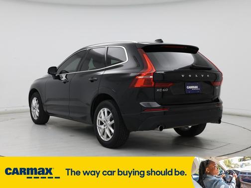 2021 Volvo XC60 T5 Momentum