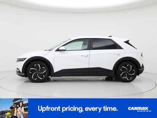 White 2024 Hyundai IONIQ 5 SE
