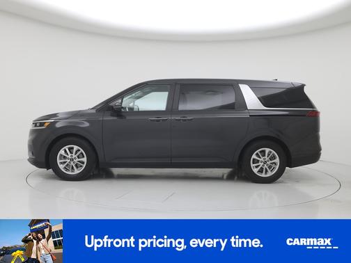 2024 Kia Carnival LX Seat Package