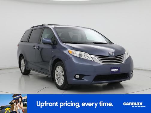 2017 Toyota Sienna XLE