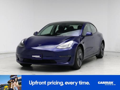 Blue 2022 Tesla Model 3