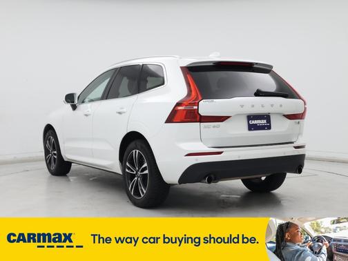 2020 Volvo XC60 T5 Momentum