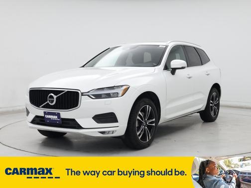 2020 Volvo XC60 T5 Momentum