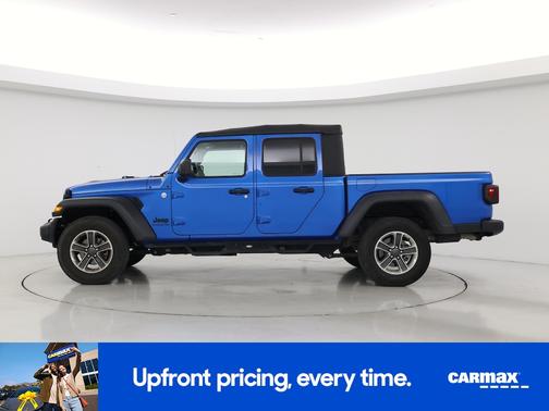 2020 Jeep Gladiator Sport