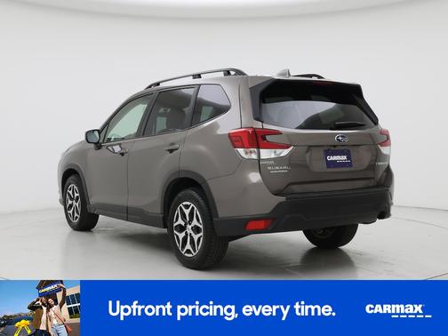 Gray 2022 Subaru Forester Premium