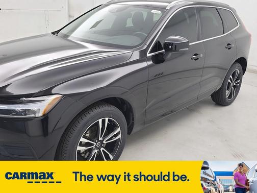 2021 Volvo XC60 T5 Momentum