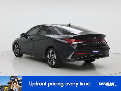 Black 2025 Hyundai ELANTRA SEL Sport