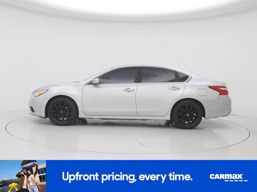 2017 Nissan Altima SV