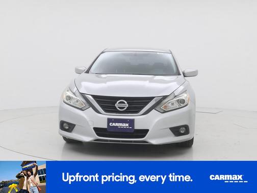 2017 Nissan Altima SV