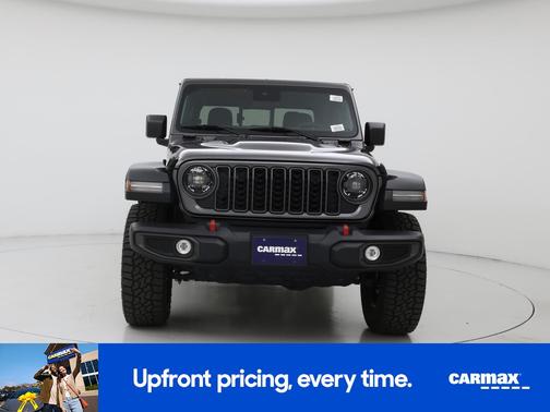 Gray 2025 Jeep Gladiator Rubicon