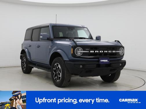 Gray 2024 Ford Bronco Outer Banks