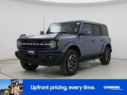 Gray 2024 Ford Bronco Outer Banks
