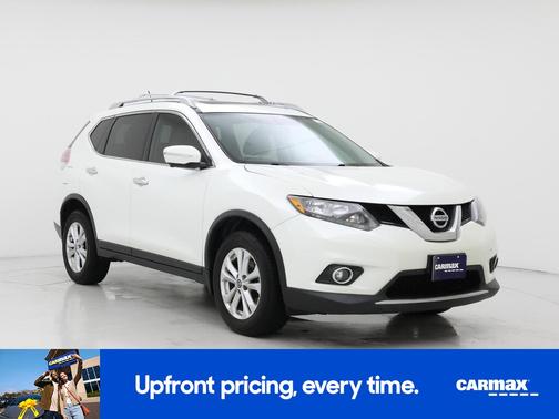 White 2015 Nissan Rogue SV