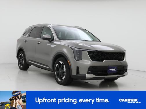Gold 2025 Kia Sorento Hybrid EX