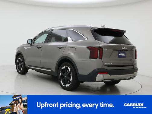 Gold 2025 Kia Sorento Hybrid EX