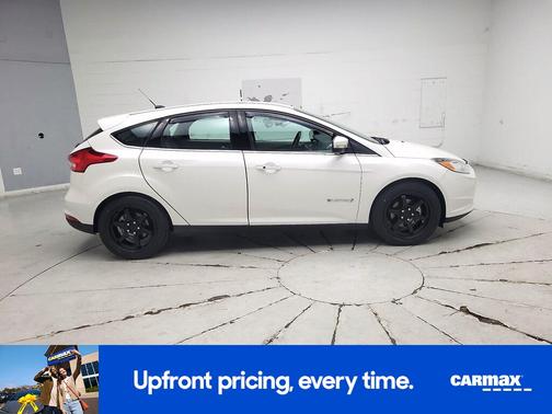 White 2016 Ford Focus Electric