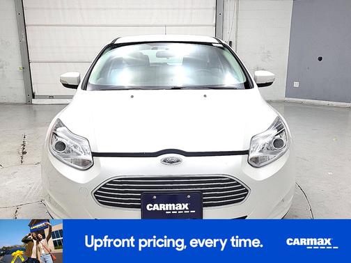 White 2016 Ford Focus Electric