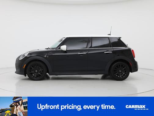 Black 2022 MINI Hardtop Oxford Edition