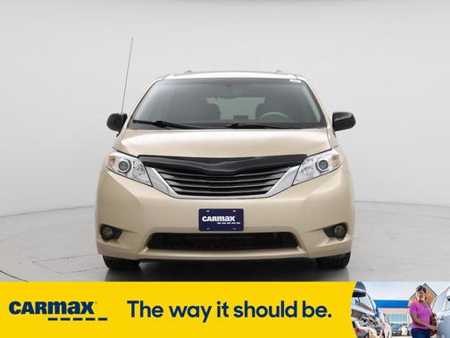 2013 Toyota Sienna XLE
