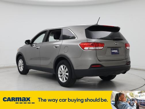 2016 Kia Sorento L