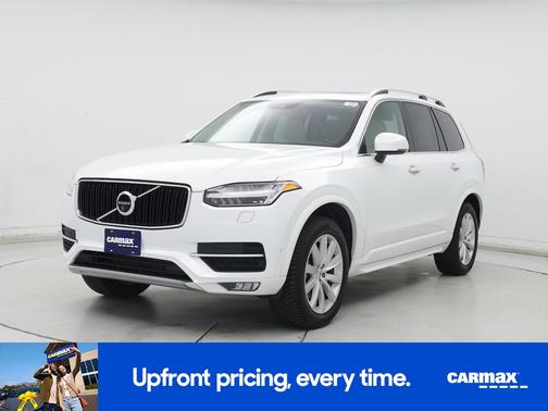 2018 Volvo XC90 T6 Momentum