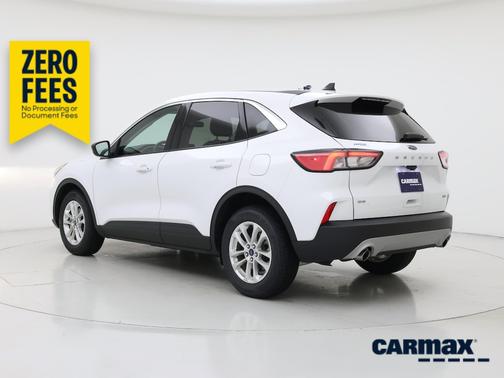 White 2022 Ford Escape SE