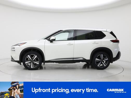 White 2023 Nissan Rogue SL