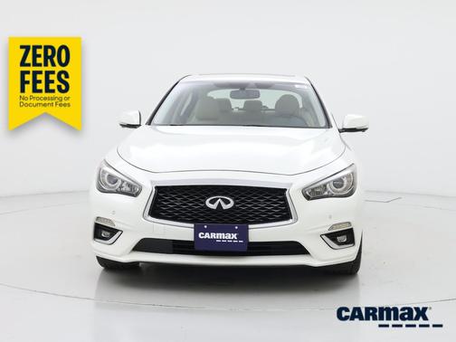 White 2018 INFINITI Q50 Luxe