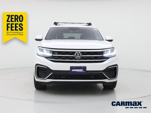 White 2023 Volkswagen Atlas Cross Sport SEL Premium R-Line
