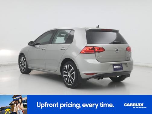 2017 Volkswagen Golf SE