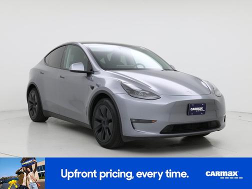 Gray 2025 Tesla Model Y Long Range