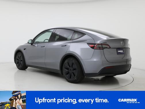 Gray 2025 Tesla Model Y Long Range