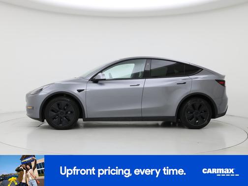 Gray 2025 Tesla Model Y Long Range