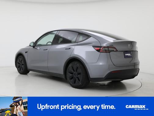 Gray 2025 Tesla Model Y Long Range