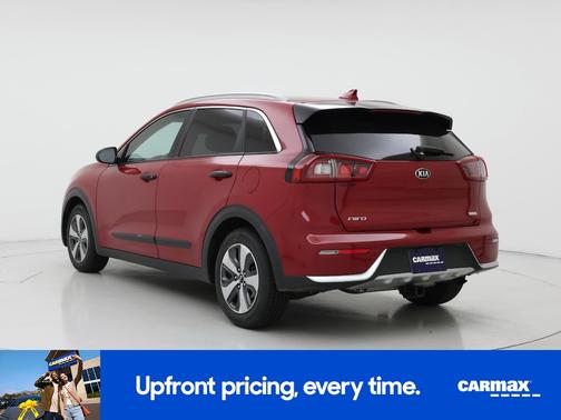 Red 2017 Kia Niro LX