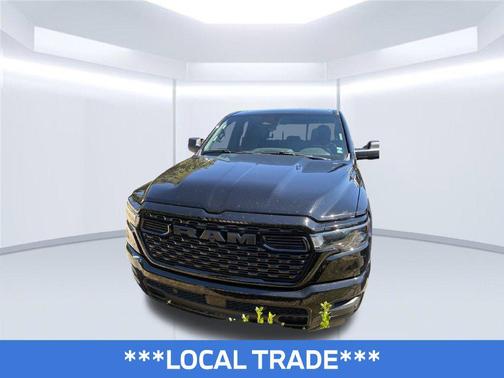 Diamond Black Crystal Pearlcoat 2025 RAM 1500 Tradesman